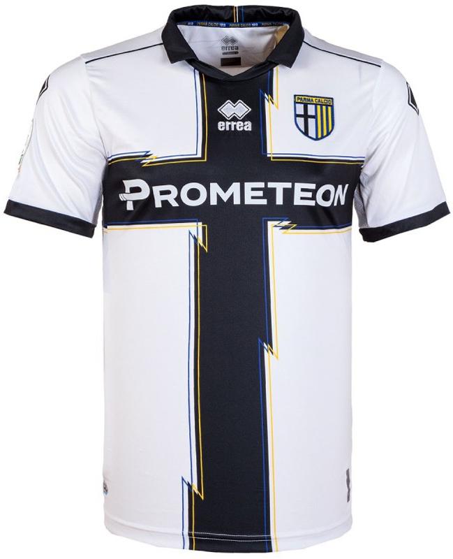 今季「サプライヤーを変更した」5つの欧州有名チーム｜写真13