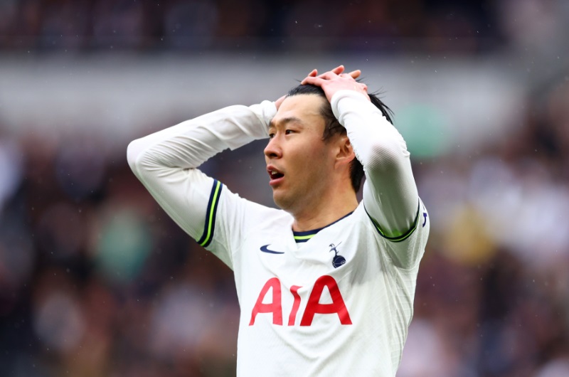 1位は55億円減…市場価値がこの半年間で最も下落したスター10人｜写真8