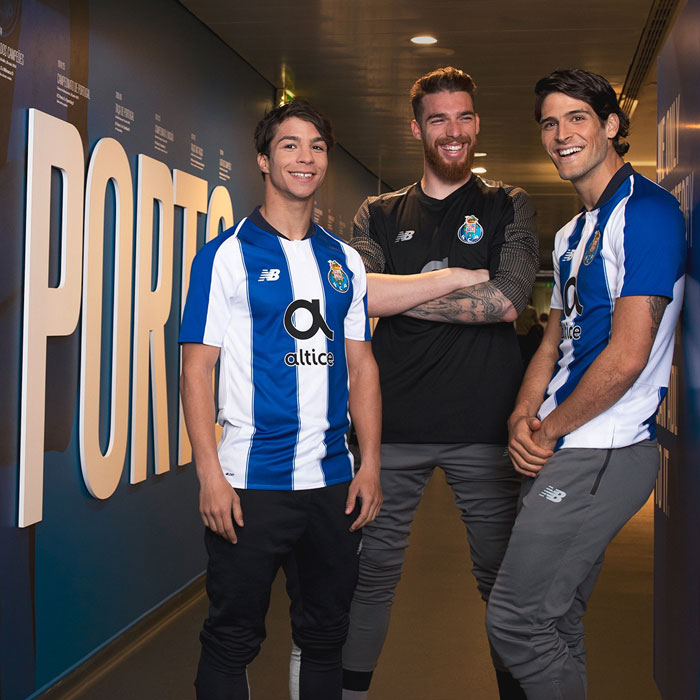 ポルト、2018-19新ユニフォームを発表！幅広ストライプが戻ってきた｜写真9