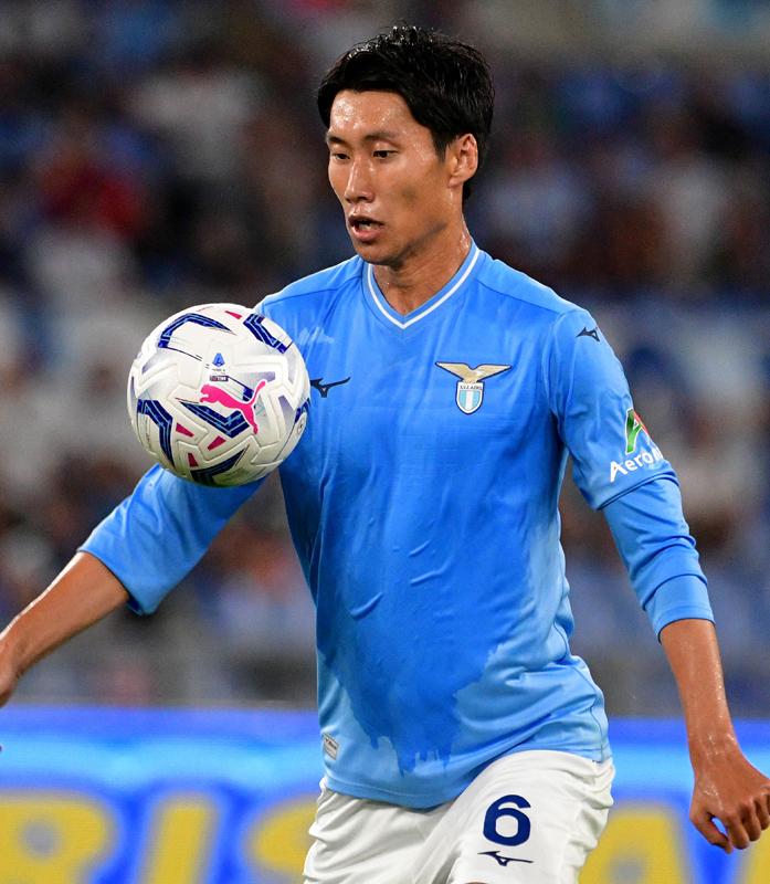 今季「胸スポンサーがない」5つの欧州名門チーム｜写真4