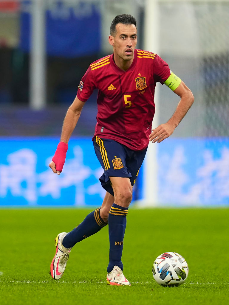 W杯で日本と対戦するスペイン。「歴史上最高のMF」10名｜写真5