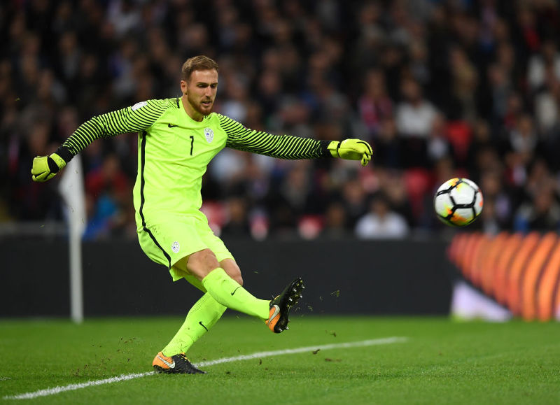 アーセナルよ接触せよ！チェフの後釜になれる5名の候補｜写真3