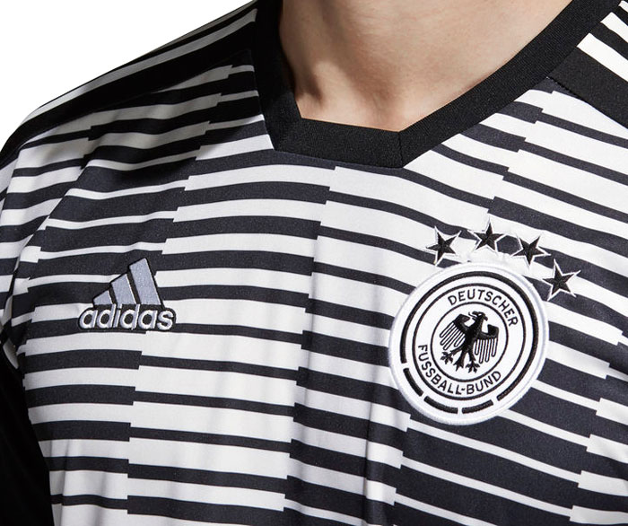 W杯出場6か国のadidas「プレマッチ・ジャージ」をまとめて見る｜写真10
