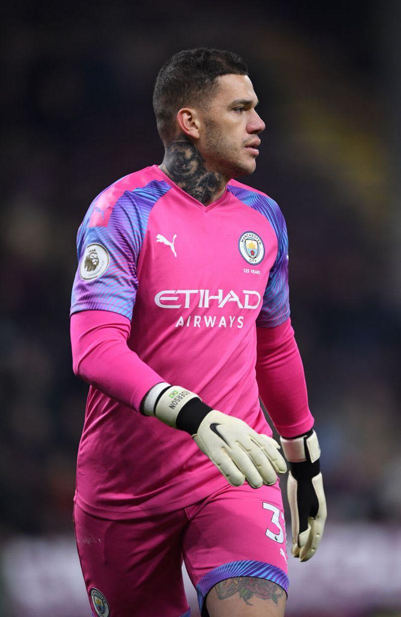 ウイイレ2020「フライパス最強のゴールキーパー」TOP10｜写真14