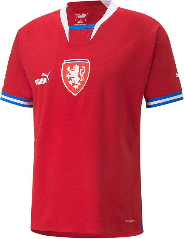 W杯じゃほとんど無理！WBCを「サッカーのユニフォーム」で再現してみた｜写真11