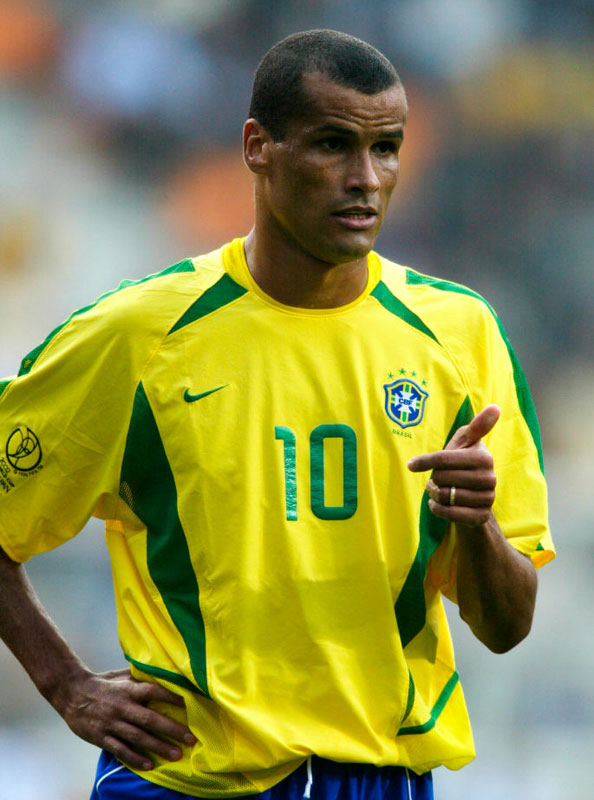 QUEEN人気再燃！あの「最強アンセム」が聞こえてきそうなユニフォーム｜写真6