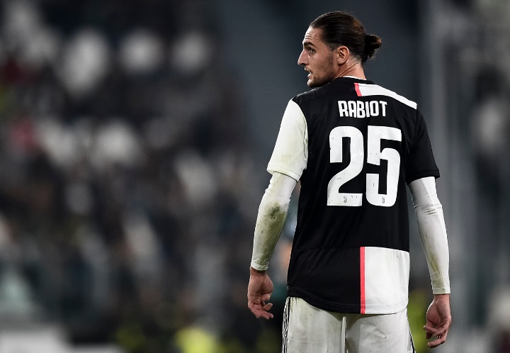 メリクリ！いまサッカー界の「背番号25」といえばこの8人｜写真2