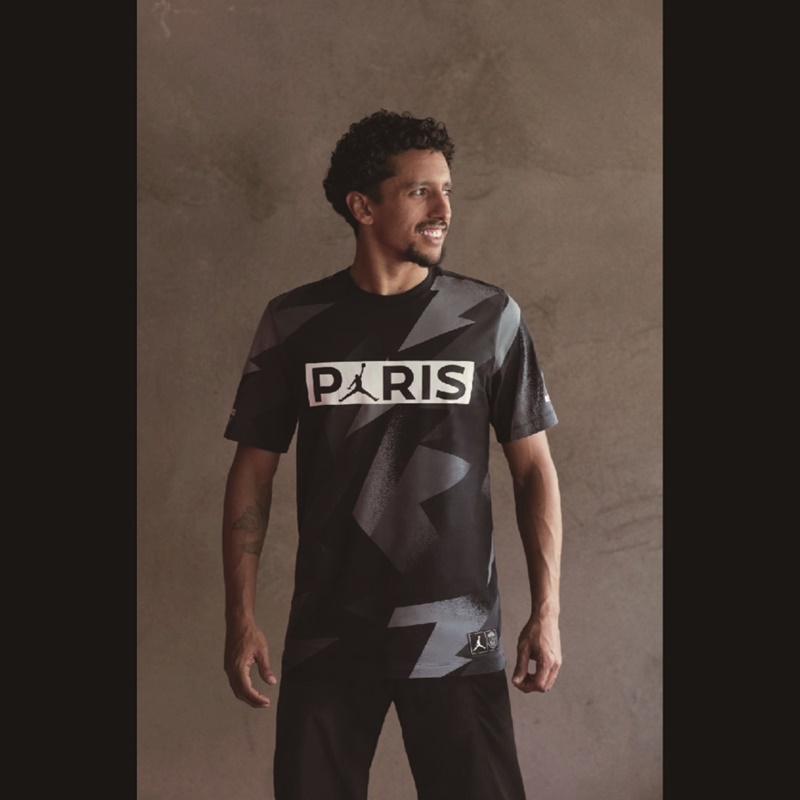 28日発売し爆売れ中、「ジョーダン×PSG」の最高にオシャレなビジュアルを見る｜写真3
