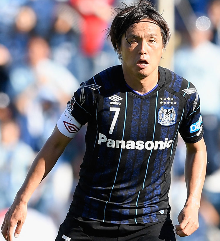 こんなに多かった！「五輪公式スポンサーを付けた」Jリーグのユニフォーム｜写真3