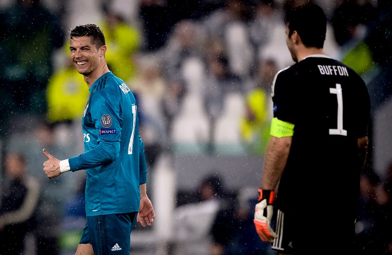 37歳ロナウドが最も多くのゴールを奪ってきた8人の現役GK｜写真2