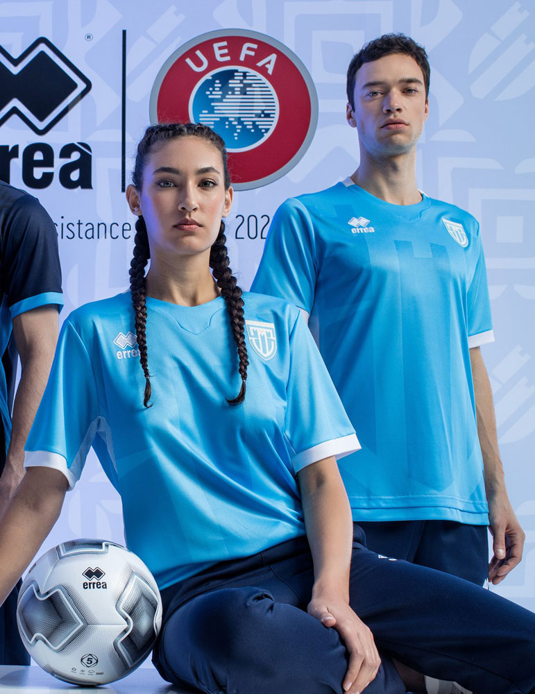 2024年の流行色！「明るめブルー」のユニフォームを着る6つのチーム｜写真12