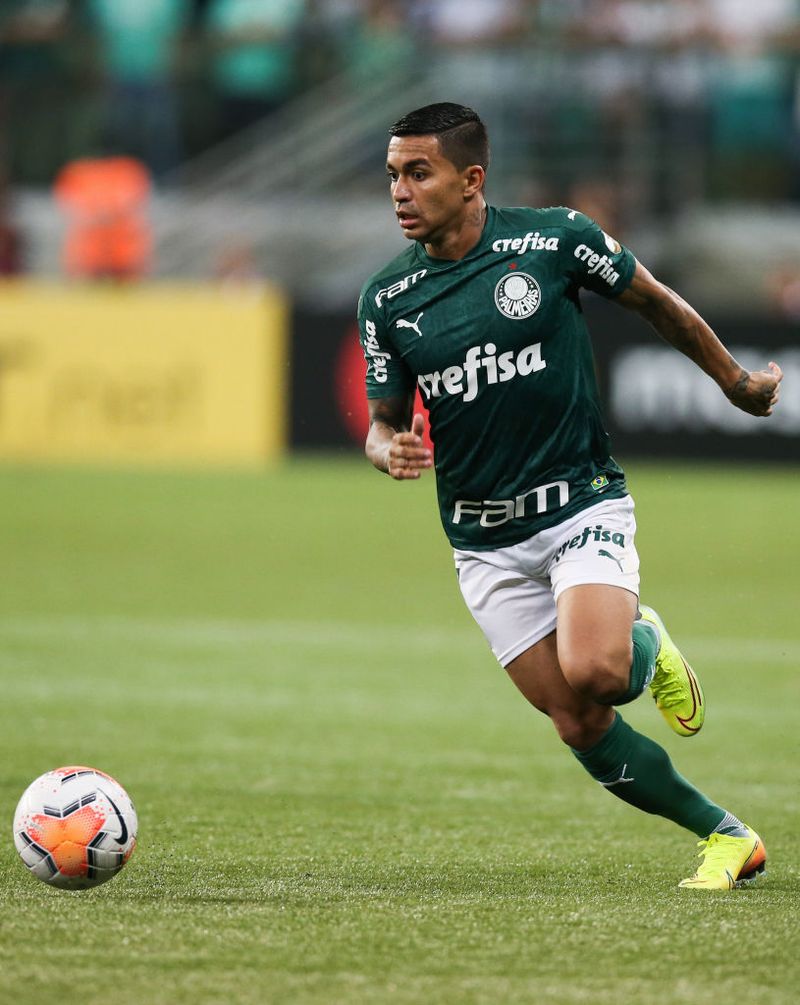 ウイイレ2020「ドリブル最強の右ミッドフィルダー」TOP10｜写真7