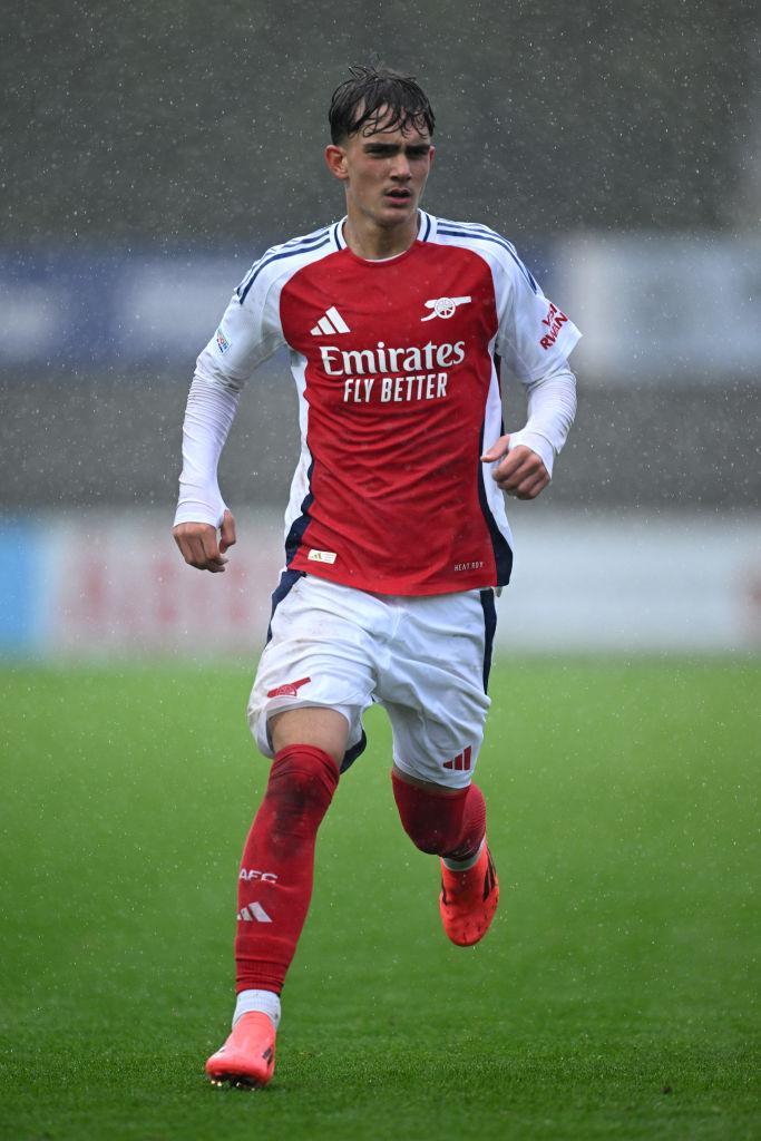 プレミアリーグの歴代「最年少で出場した天才選手」5名｜写真4