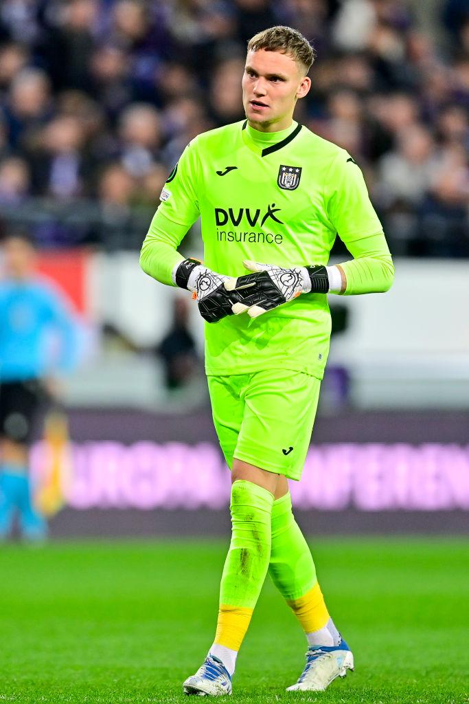 三笘薫の新相棒は誰？ブライトンが今夏「獲得した選手、放出した選手」｜写真4