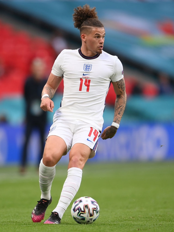 若きタレント軍団！イングランド代表の着用スパイクまとめ（EURO2020）｜写真14