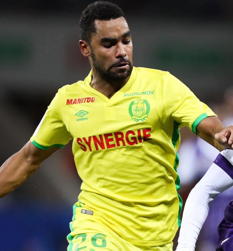 エンブレムを「前のデザインに戻してほしい」9つのチーム｜写真14