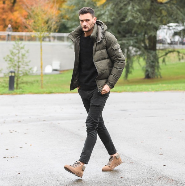 エムバペは赤！フランス代表、「冬の私服ファッション」はこんな感じ｜写真7