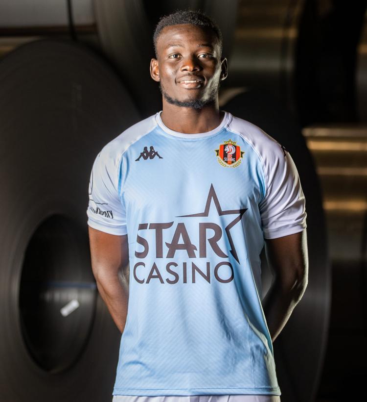 日本人選手多し！2021-22「ベルギー1部、全18チーム」ユニフォームまとめ｜写真15