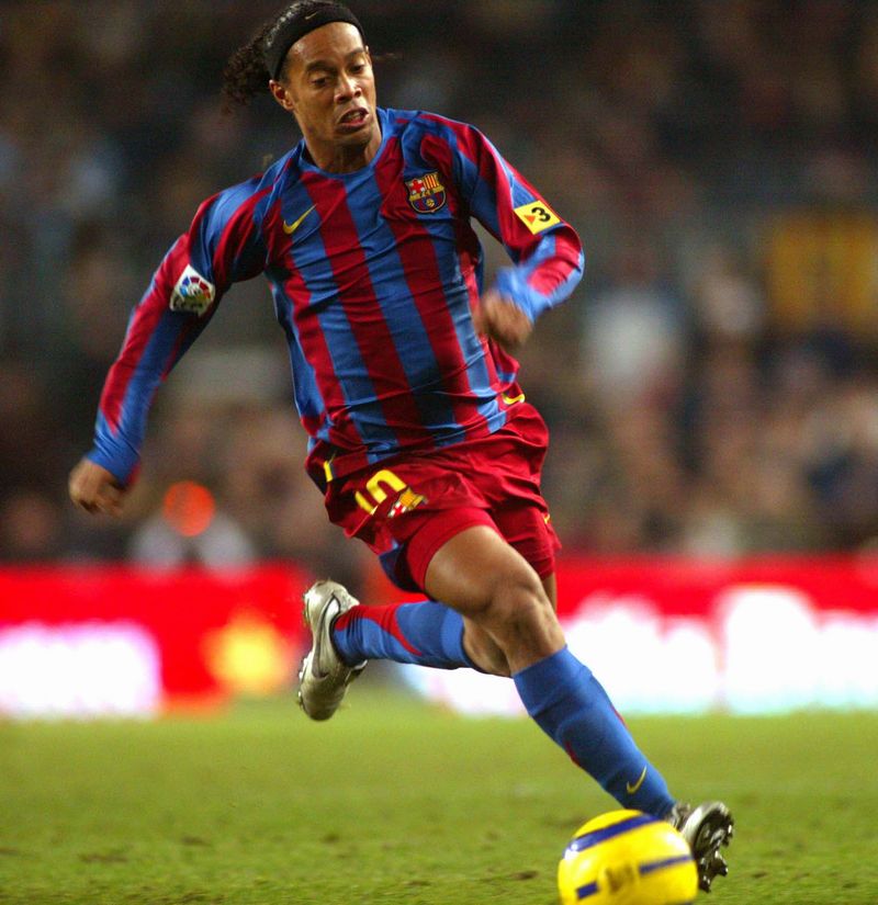 ウイイレ2020「瞬発力最強の攻撃的MF」ベスト10｜写真10