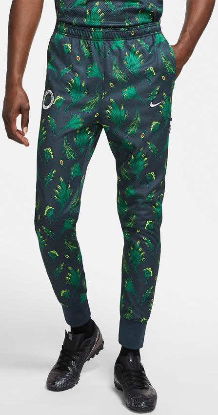 NIKE×ナイジェリア代表、世界が注目「存在感ありすぎチームウェア」ついに発売！｜写真11