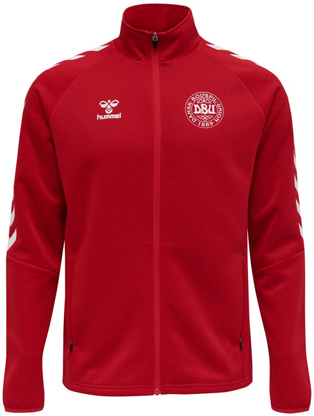 好調デンマーク代表！ヒュンメルが“街着に使える”アパレルコレクションを発表｜写真11