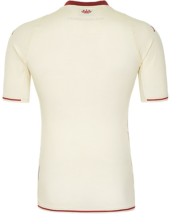 モナコ、21-22新ユニフォーム！デザインは角度「55度」｜写真8