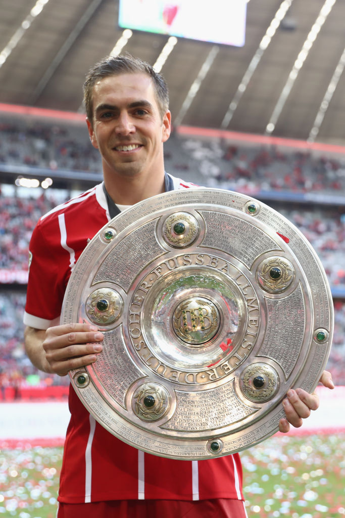 伊藤洋輝も続け！バイエルン「歴史上最高のディフェンダー」ベスト10｜写真5