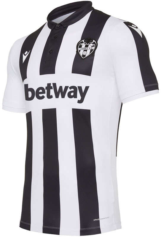 独断で選ぶ！ラ・リーガ20-21「最高にかっこいいユニフォーム」10選｜写真19