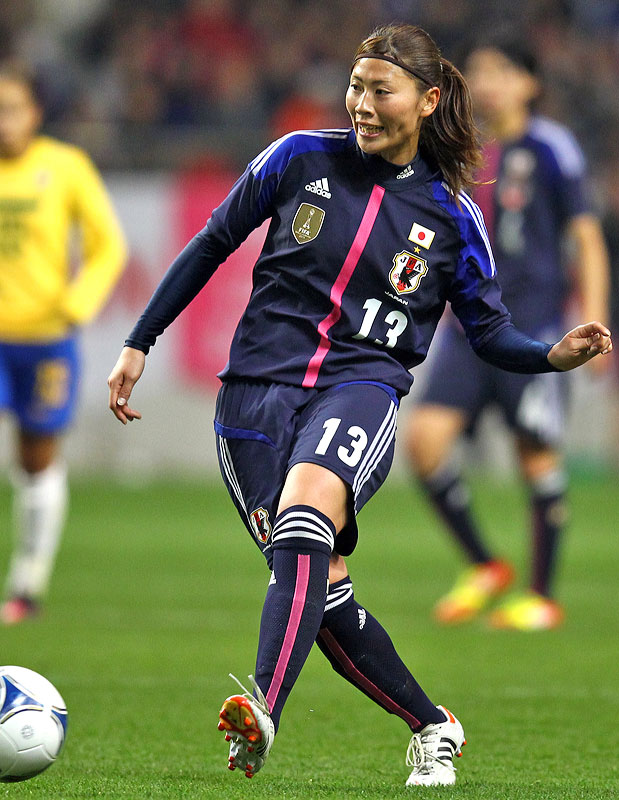 なでしこジャパン、世界に誇れる「美しきユニフォーム」5選｜写真4