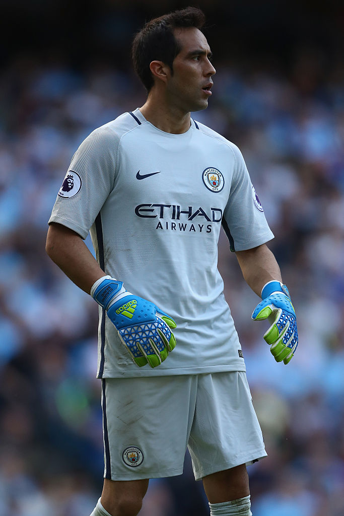 遠藤航もランクイン！プレミアリーグで「歴史上最高額で移籍した30代の選手」ベスト10｜写真3