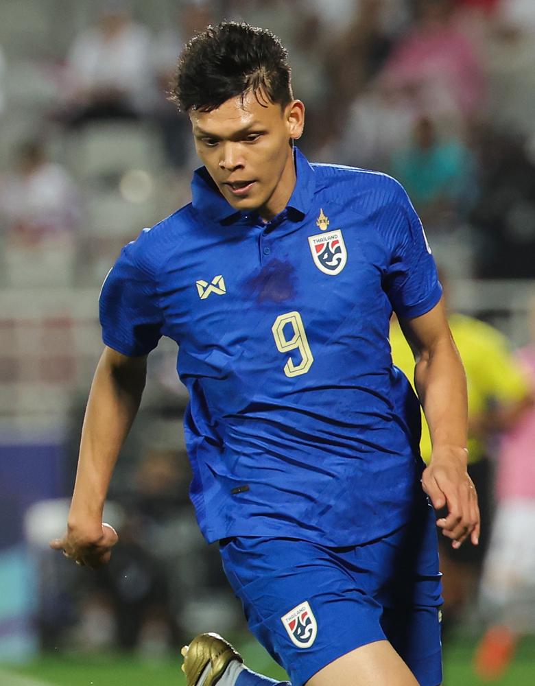 アジアカップの16強が決定！全16チームの「ユニフォームと色」はこうなった｜写真10