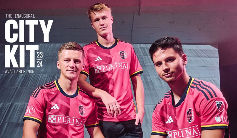 リンゴの「Apple TV」ロゴも！新規参入セントルイス、MLS“初ユニフォーム”を発表｜写真5