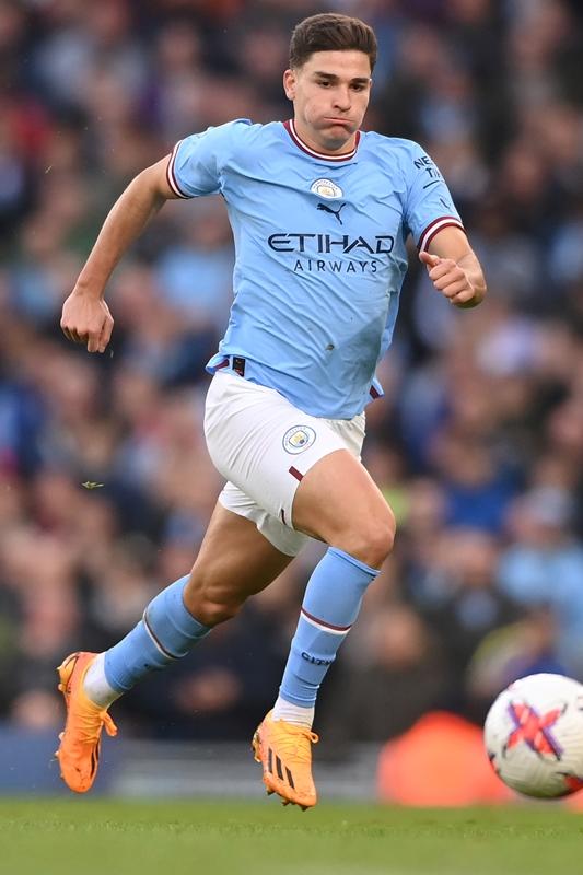 ベンゼマ！ハーランド！CL4強クラブ、ポジション別で見る着用スパイクの傾向（ストライカー編）｜写真5