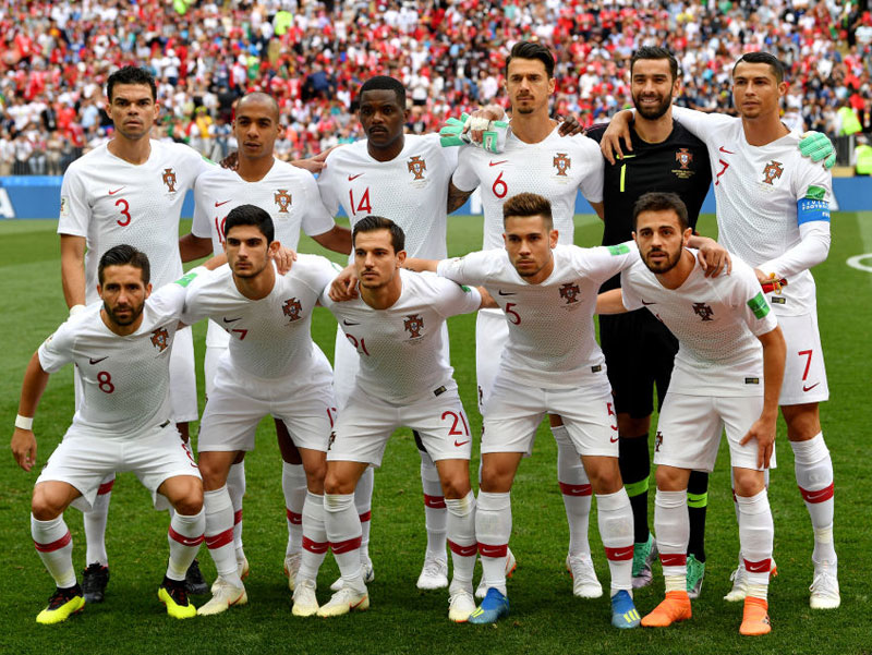 24チームがシャツを変更！Ｗ杯全チーム「集合写真まとめ」GS第2節｜写真5