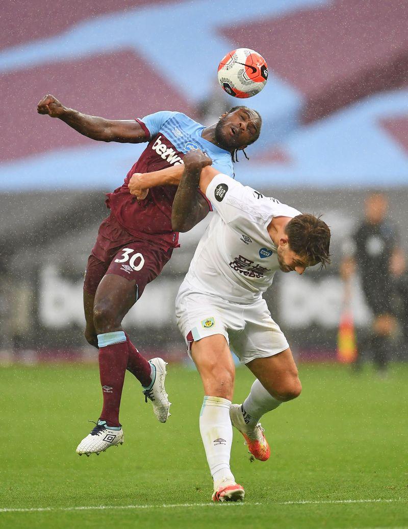 あのDFも！プレミアで「最高のヘディングゴーラー」ランキング｜写真3