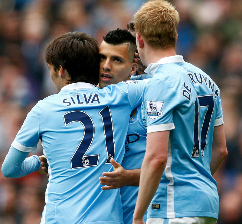 Jリーグが「背番号フォント」を統一！欧州5大リーグの共通ネームナンバーはこんな感じ｜写真14