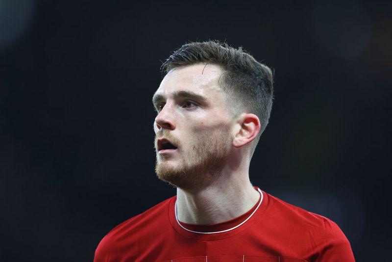 ウイイレ2020「左SBの“ロングパス最強選手”」TOP10｜写真11