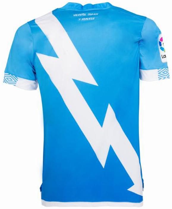 好調ラージョ・バジェカーノ！「走る稲妻」デザインの21-22ユニフォーム｜写真8