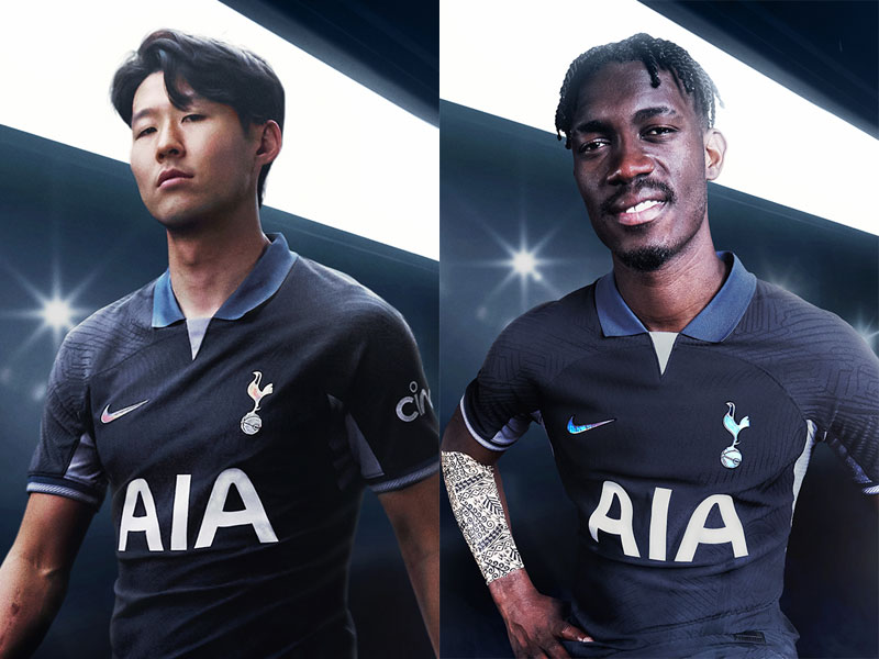 久々に「レアスタイル」が登場！トッテナムの23-24新アウェイユニ、レトロデザインが好評を博す｜写真7