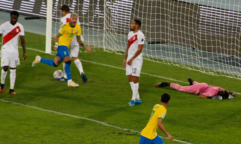 1位は日本人！30歳ネイマールが最もゴールを奪ってきた現役GK11人｜写真9