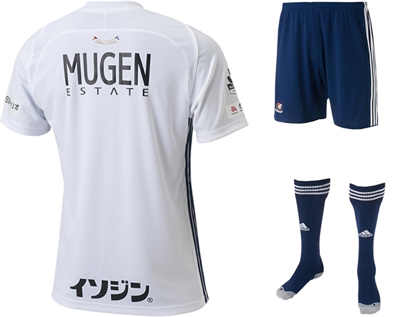 横浜F・マリノス、2018新ユニフォームを発表！「メランジ」と「マリンボーダー」｜写真5