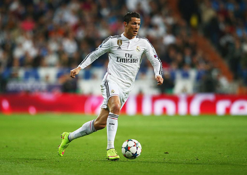 2015年にサッカーゲームで最強能力だったスター10人｜写真10