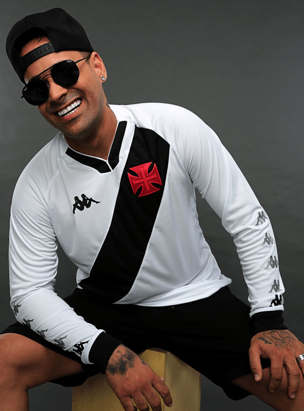 名門ヴァスコ・ダ・ガマ、2022新ユニフォームを発表！袖のロゴがおもしろい｜写真3