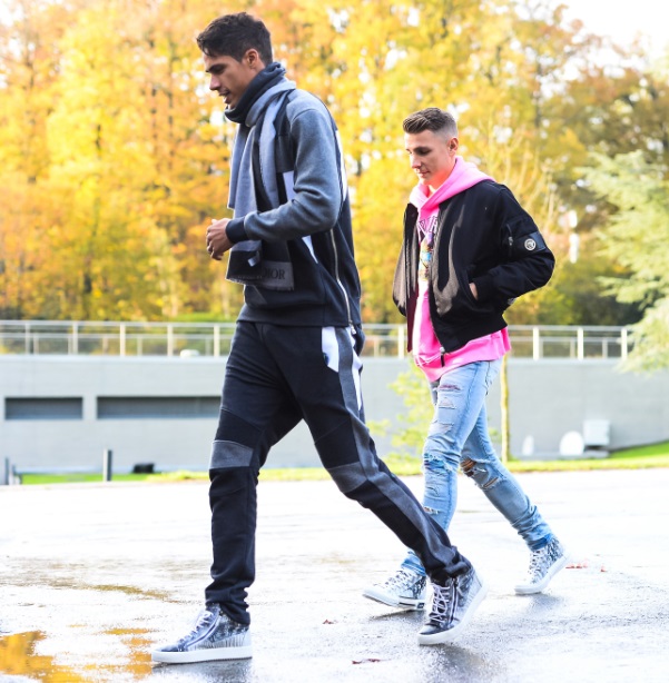 カンテがおしゃれ化？フランス代表選手たちの「冬私服」がこれ｜写真8