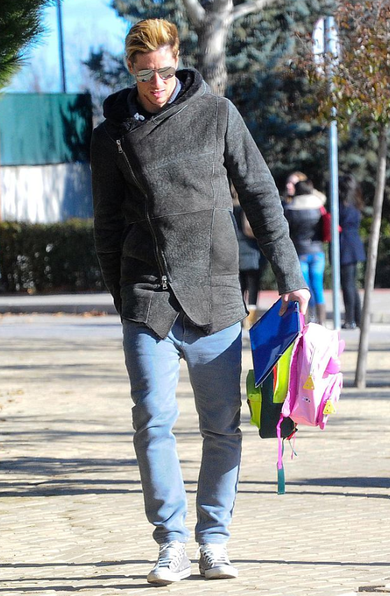 J降臨のイケメン！フェルナンド・トーレスの「歴代私服ファッション」を見る｜写真15