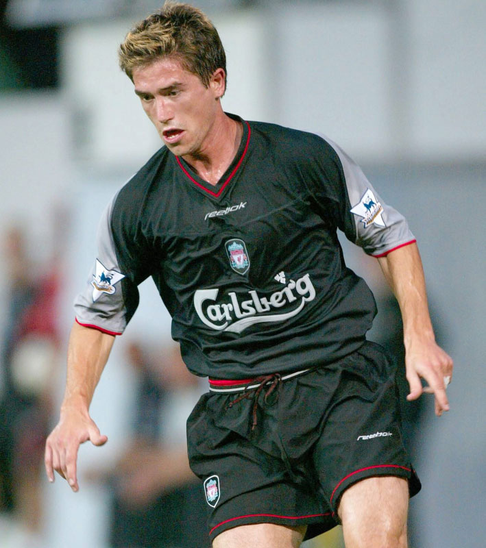 南野のリヴァプール、輝いた2000年代「名作ユニフォーム」7着｜写真3