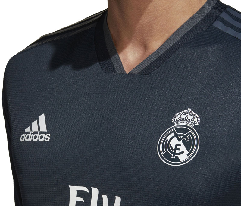 レアル・マドリー、2018-19新ユニフォームを発表！新しい背番号も掲載｜写真7