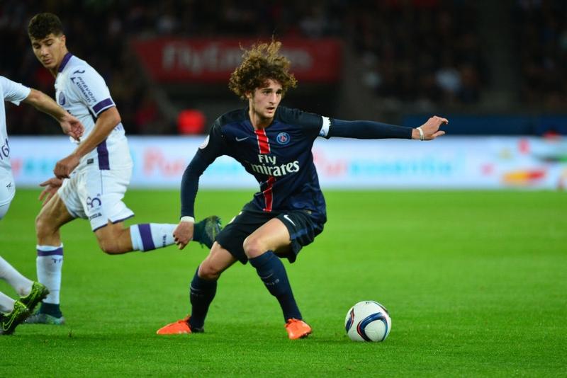 スターだらけのPSGを「退団してから輝いた下部組織出身の選手」6名｜写真4