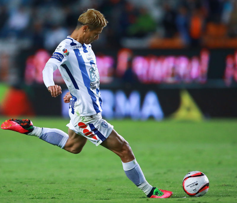 ネームは「K.HONDA」に！パチューカがクラブW杯ユニフォームを発表｜写真7