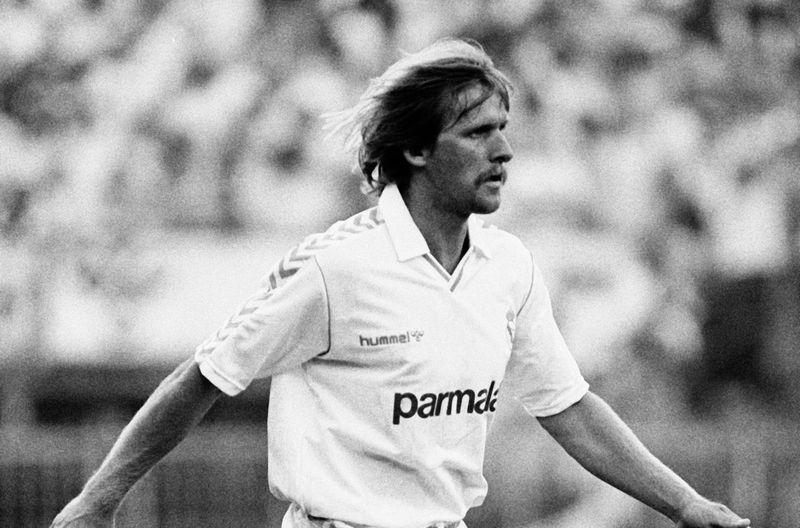 久保建英は大丈夫か…バルサからレアルへ「禁断の移籍」をした5名｜写真4